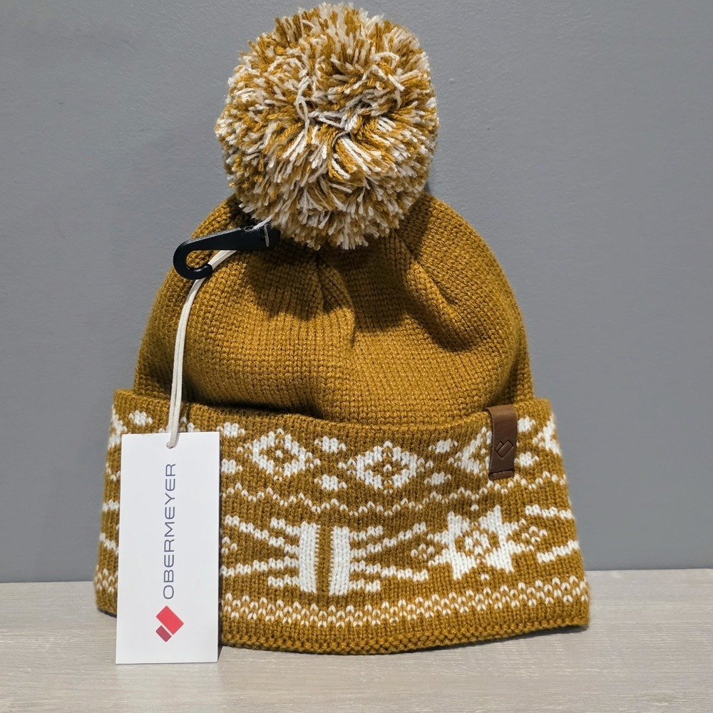 NEW WITH TAGS OBERMEYER POM BEANIE CORTADO ONE SIZE HAT